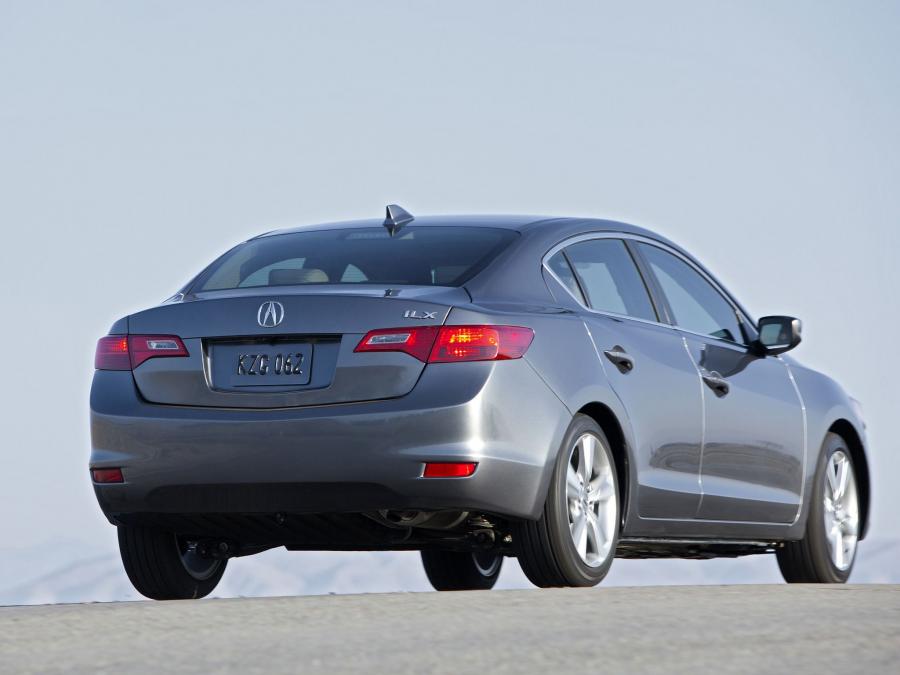  Acura ILX 2.0L (DE) 2012 года  (фото 19 из 23)